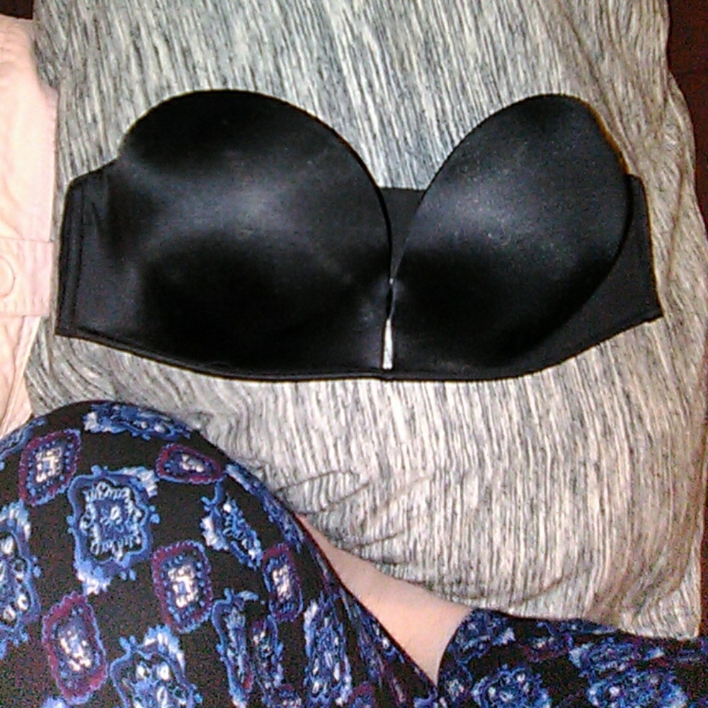 Double cup size strapless pushup